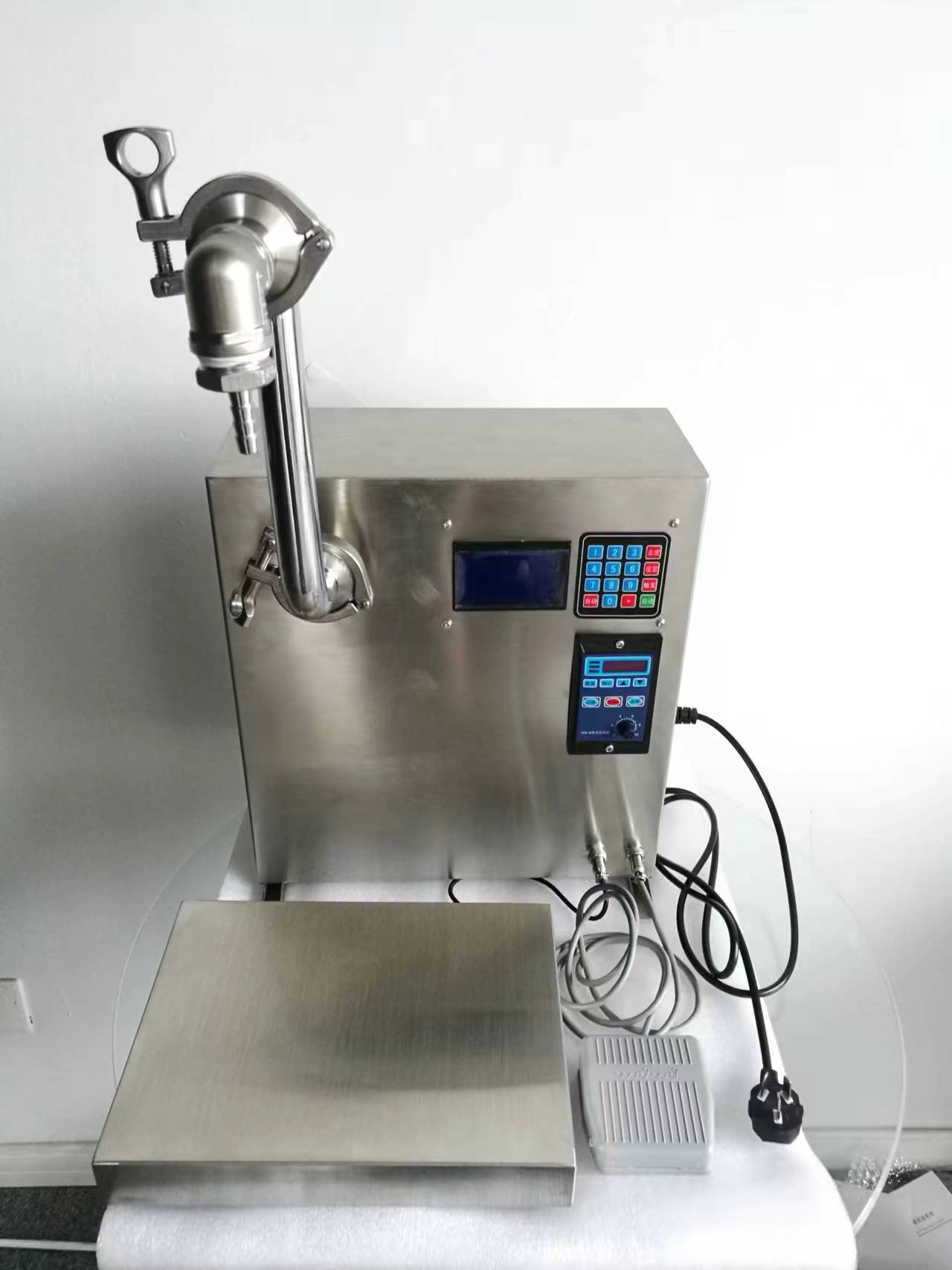 semi automatic filling machine for liquid